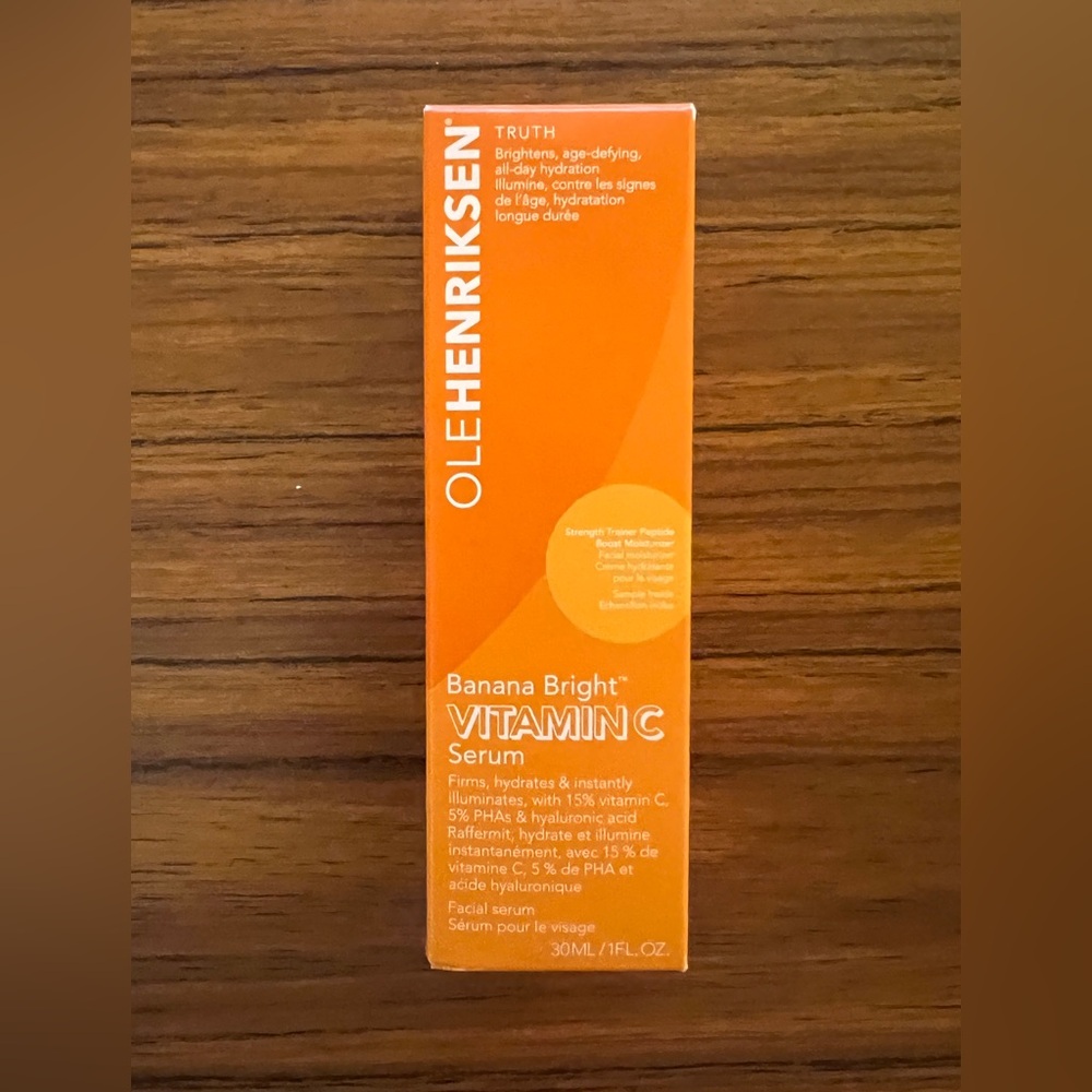 BRAND NEW IN BOX Ole Henrikson Banana Bright vitamin c serum